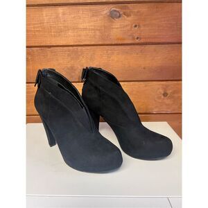 G By Guess Tarrah Black Suede Heeled Bowed Boots Sz 8.5